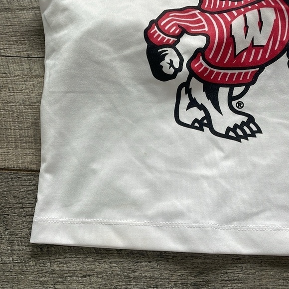 Zoozatz Bucky Badger Crop Top Tank Top with Built in Bra Size XS - Picture 5 of 9